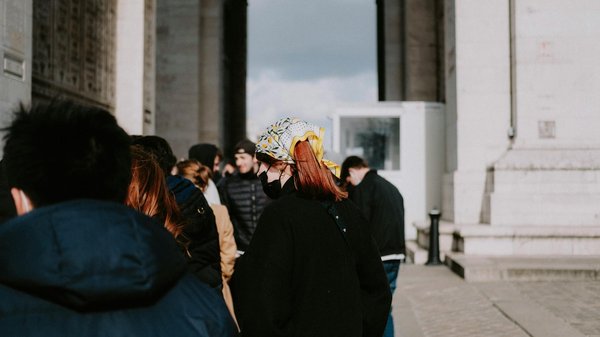 Organisez une aventure éducative à la ferme : guide essentiel pour les enseignants des écoles primaires